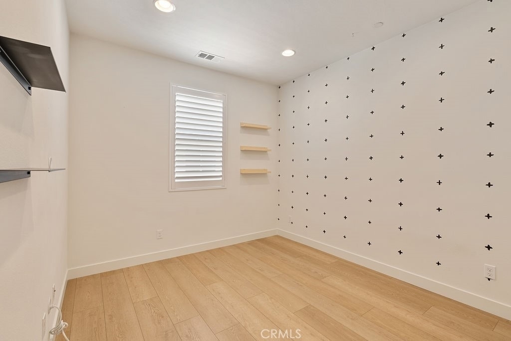 5750 Acacia Lane - Photo 31