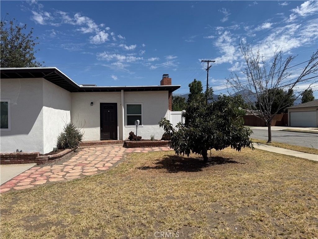 1395 A 3rd - Photo 21