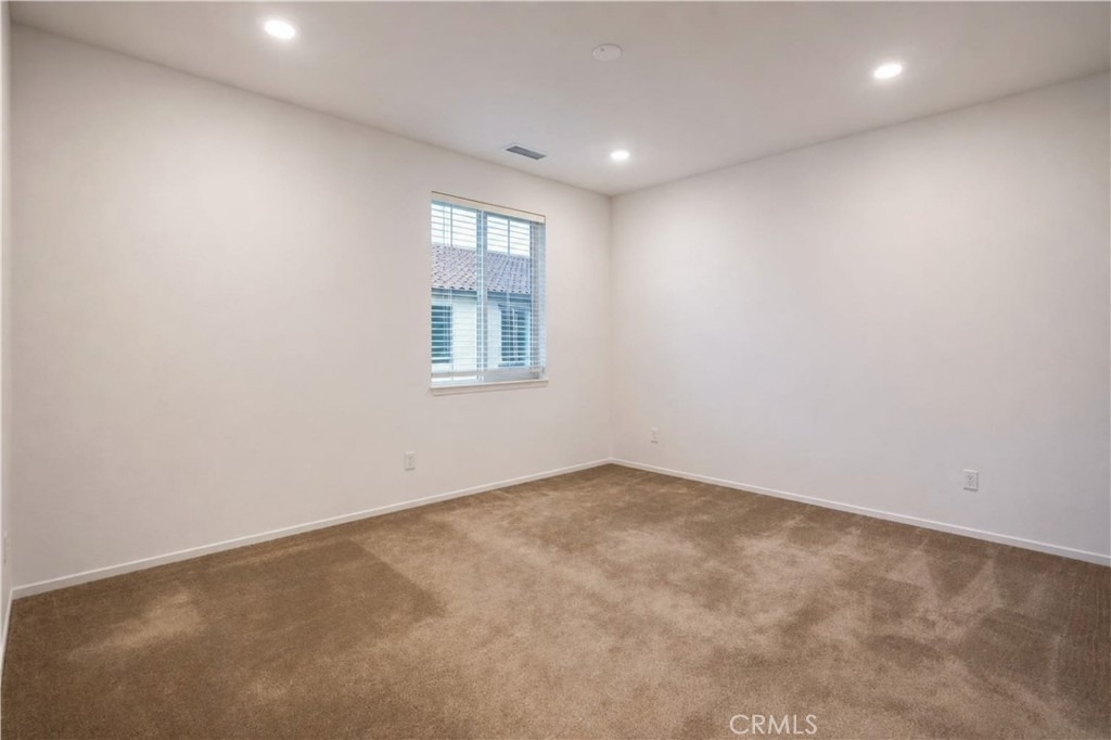 5585 Kate Way - Photo 8