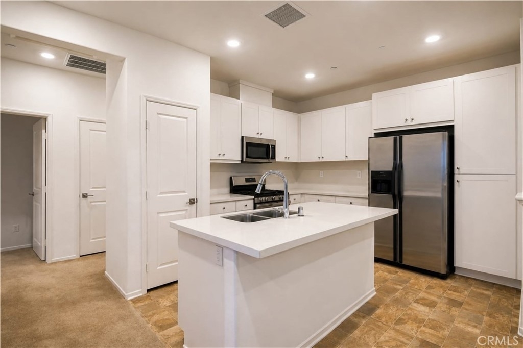 5585 Kate Way - Photo 4