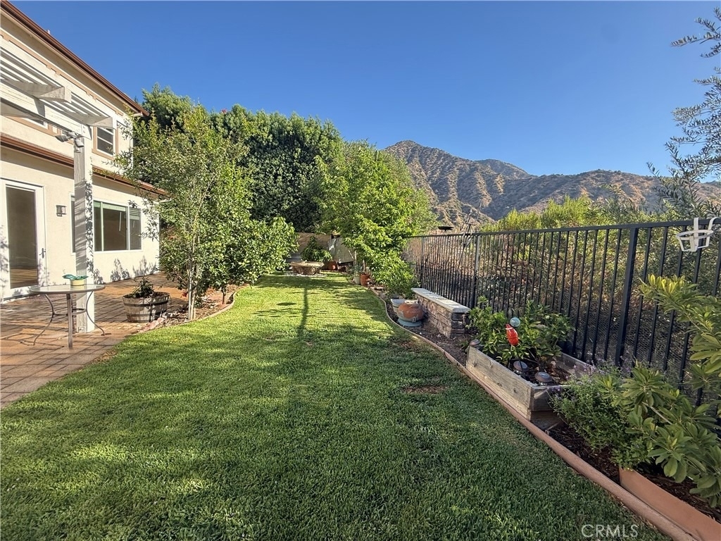 16 Foxtail Court - Photo 39