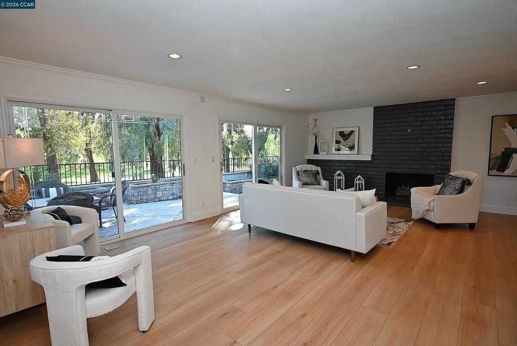 597 Saint George Rd - Photo 6