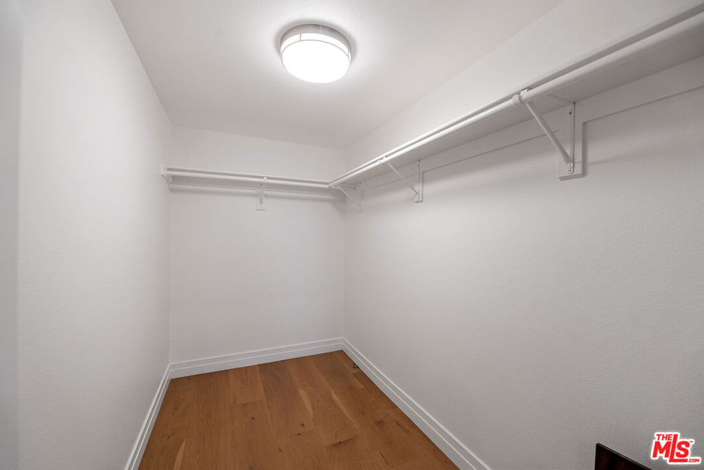 851 N San Vicente Boulevard - Photo 17