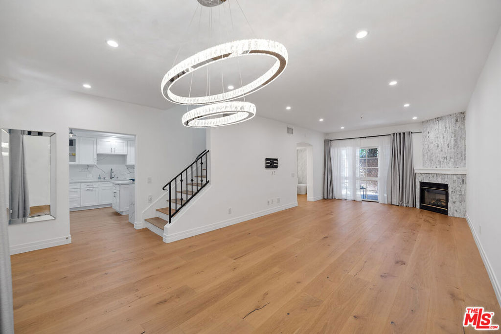 851 N San Vicente Boulevard - Photo 6