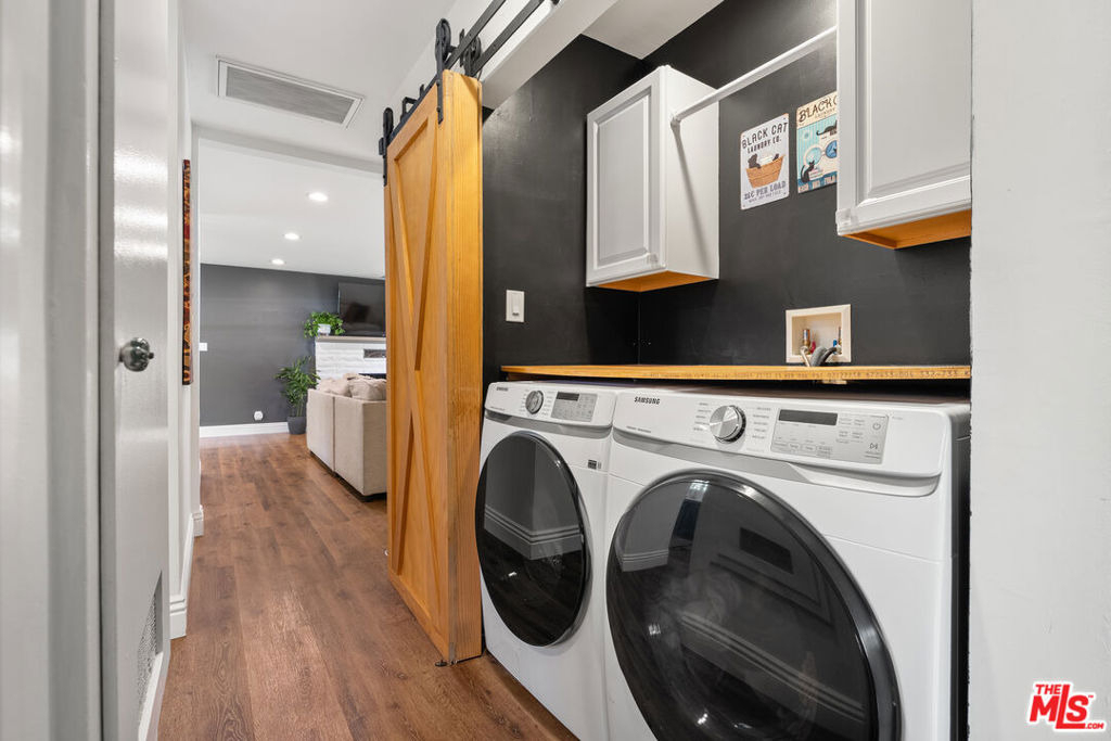 25202 Atwood Boulevard - Photo 14