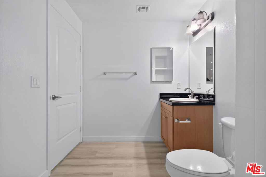 360 W Avenue 26 - Photo 25