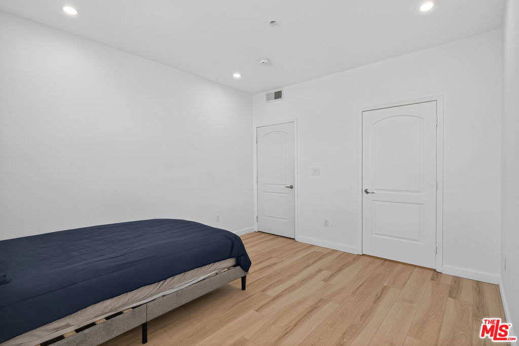 360 W Avenue 26 - Photo 22