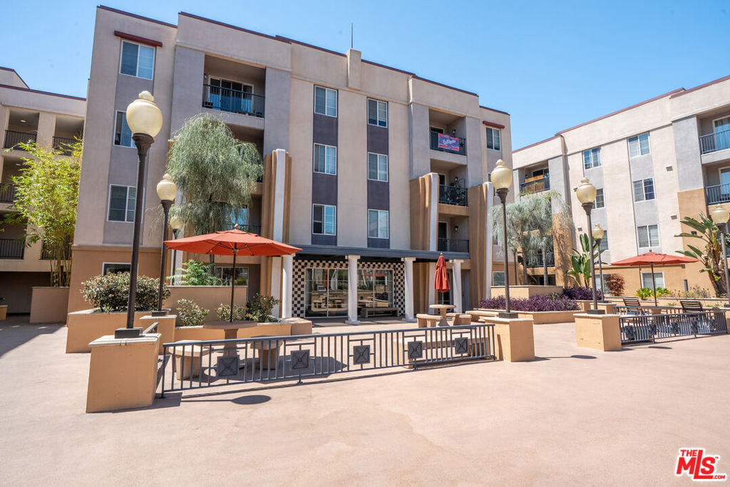 360 W Avenue 26 - Photo 46