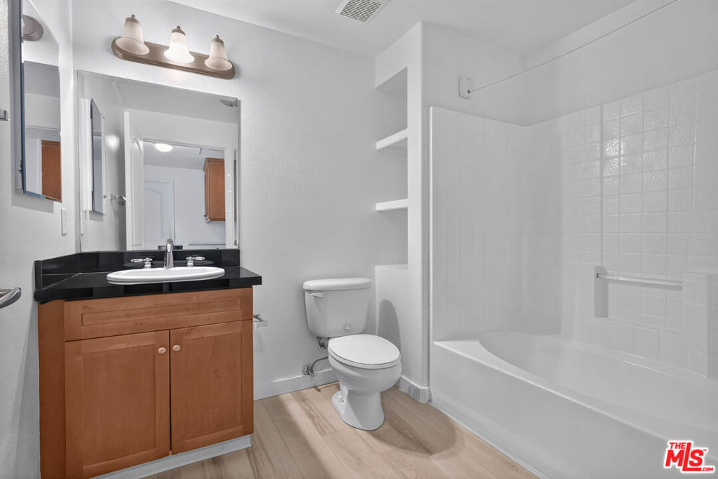 360 W Avenue 26 - Photo 24
