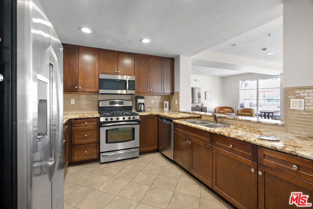 360 W Avenue 26 - Photo 41