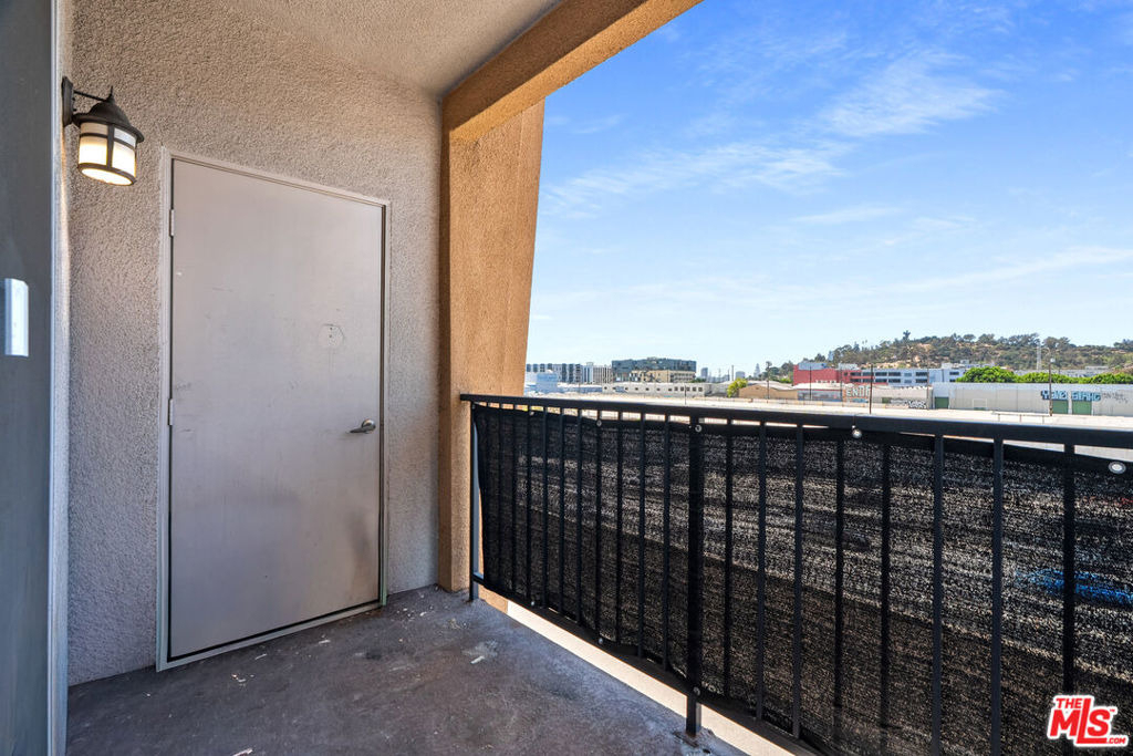 360 W Avenue 26 - Photo 34