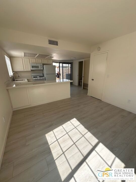 32389 Whispering Palms Trail - Photo 11