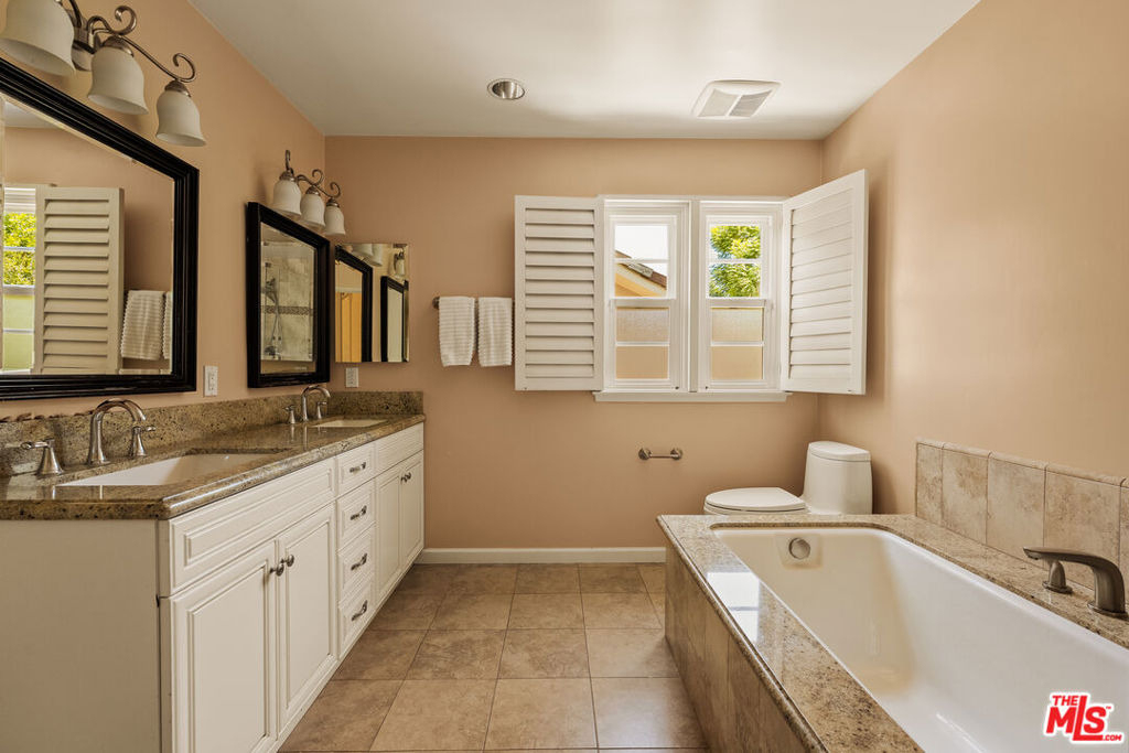 2583 Hutton Drive - Photo 8