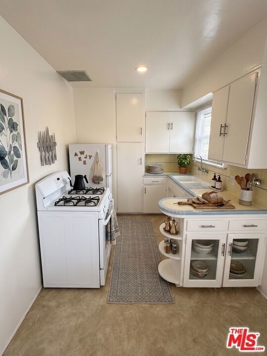 1789 Marvin Avenue - Photo 2