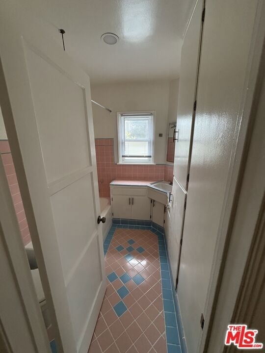 1789 Marvin Avenue - Photo 21