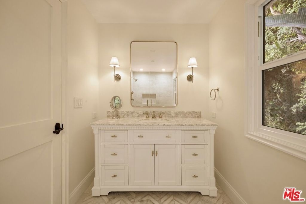 9105 Cordell Drive - Photo 22