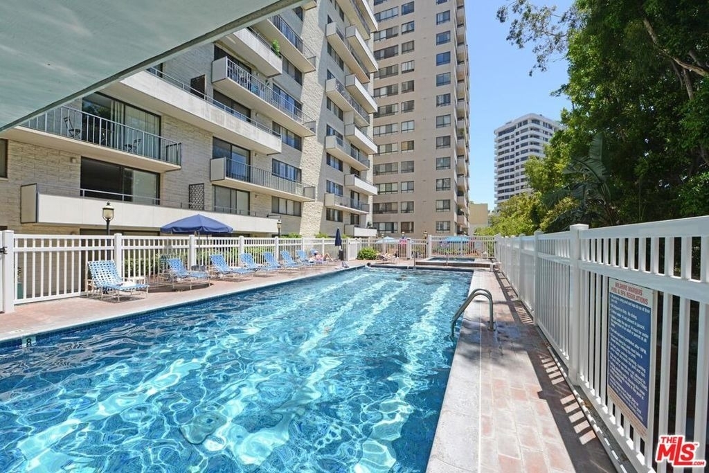 10535 Wilshire Boulevard - Photo 25