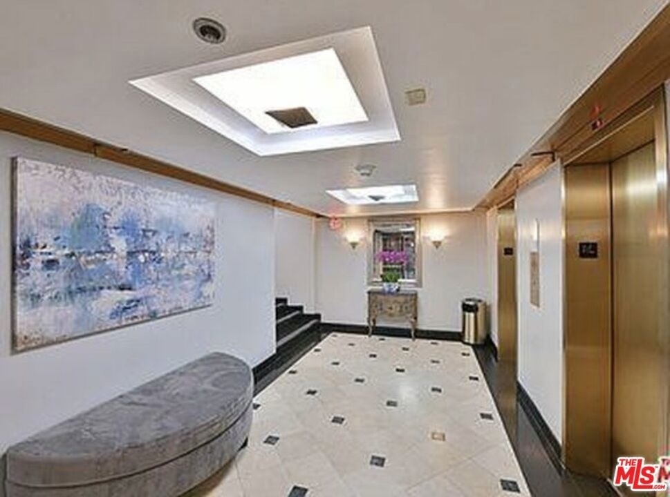 10535 Wilshire Boulevard - Photo 21