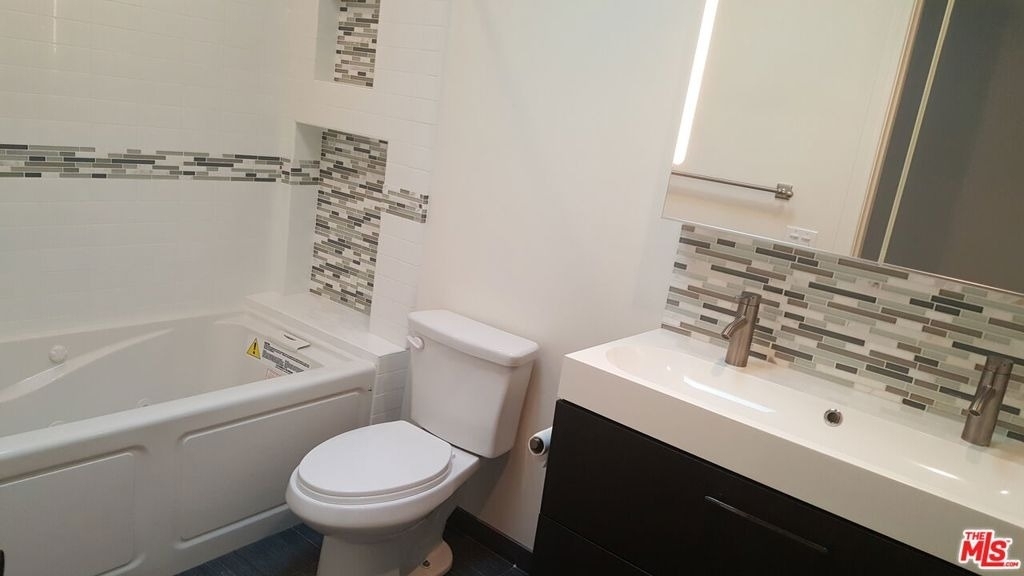 1020 Moraga Drive - Photo 5