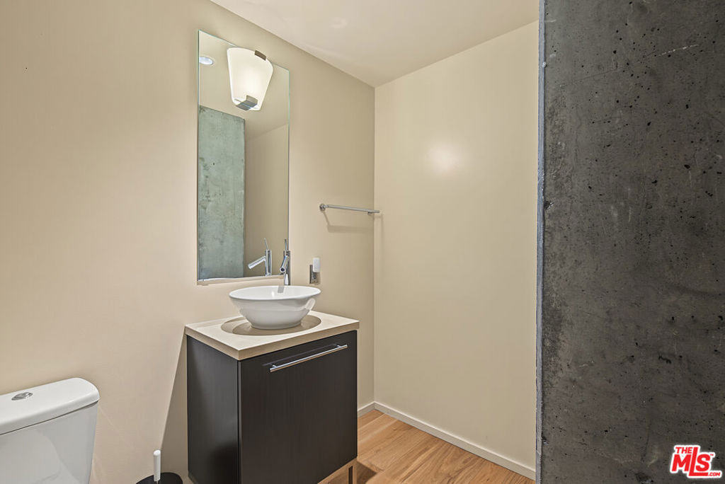1155 S Grand Avenue - Photo 31