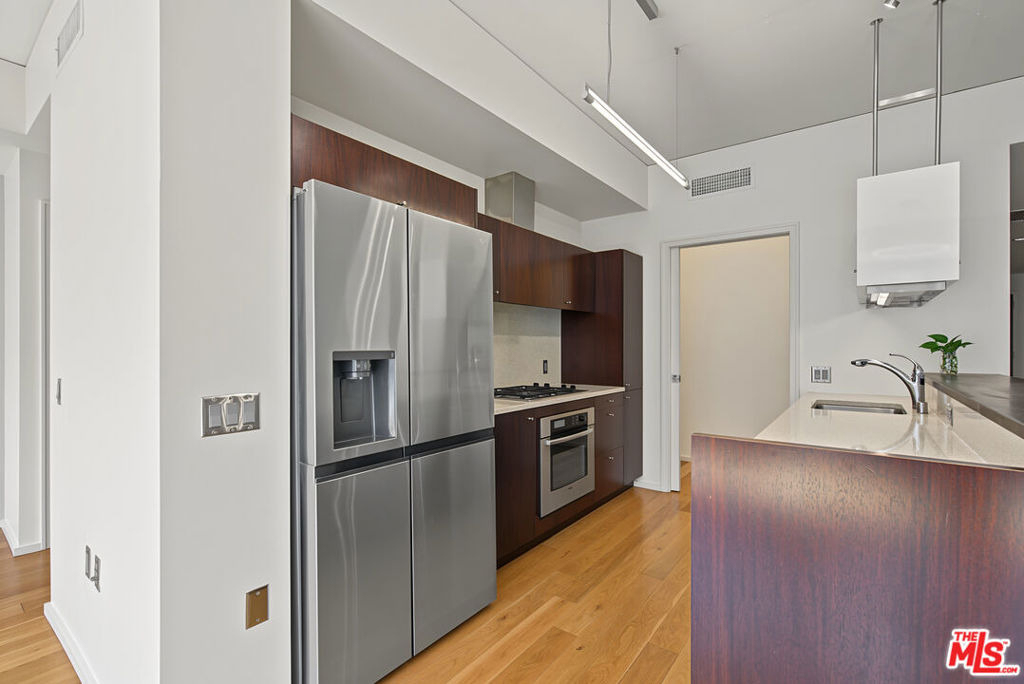 1155 S Grand Avenue - Photo 13