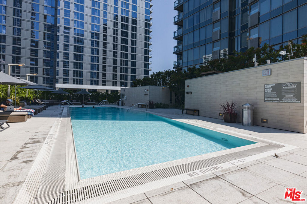 1155 S Grand Avenue - Photo 34