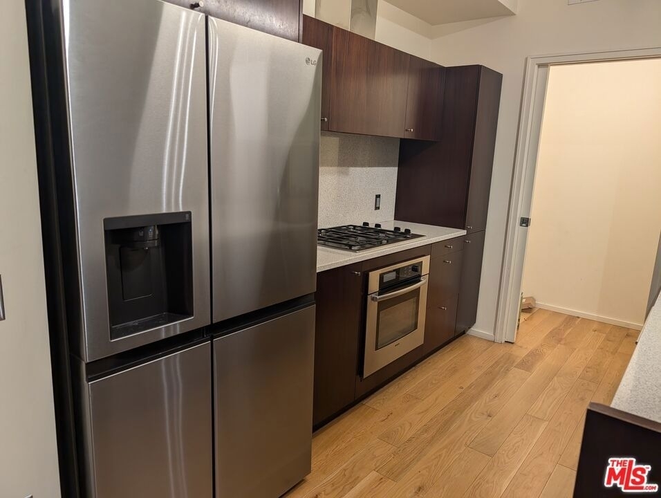 1155 S Grand Avenue - Photo 11