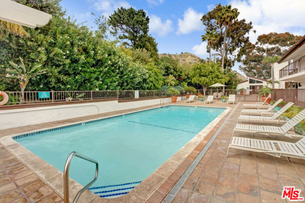 26666 Seagull Way - Photo 16