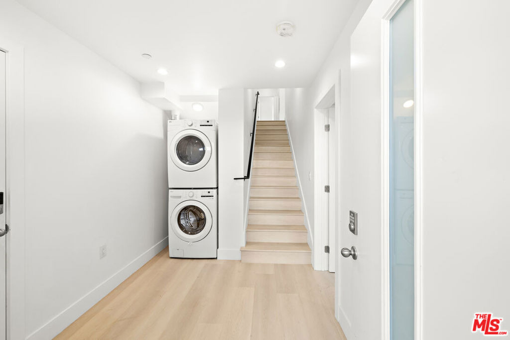 5651 Case Ave - Photo 2