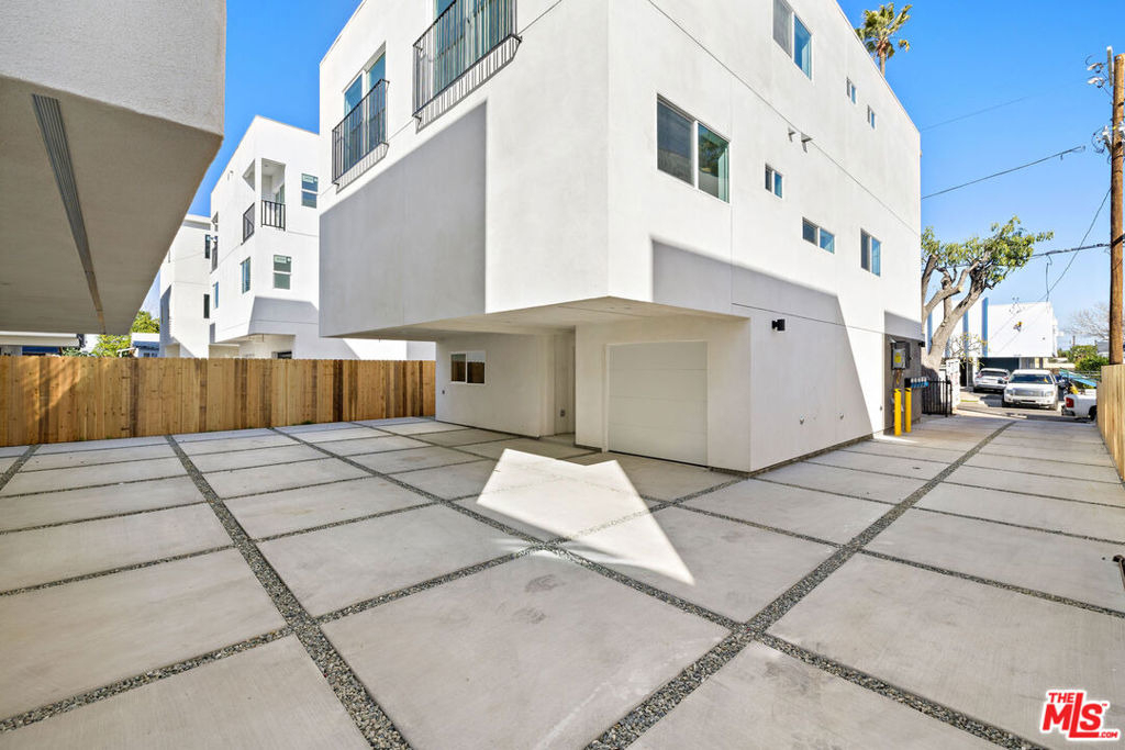 5651 Case Ave - Photo 14