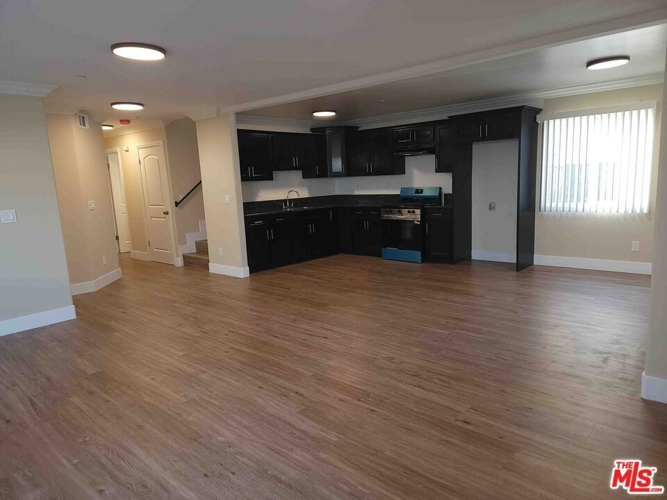 7216 10th Ave - Photo 0