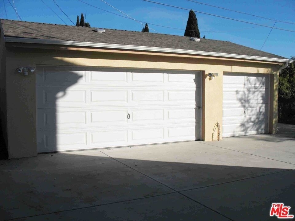 7216 10th Ave - Photo 17