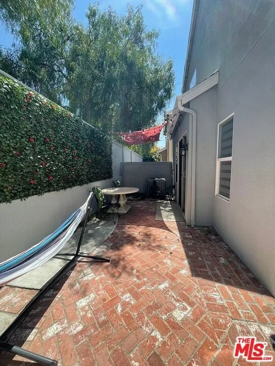 1706 Freeport Terrace - Photo 13
