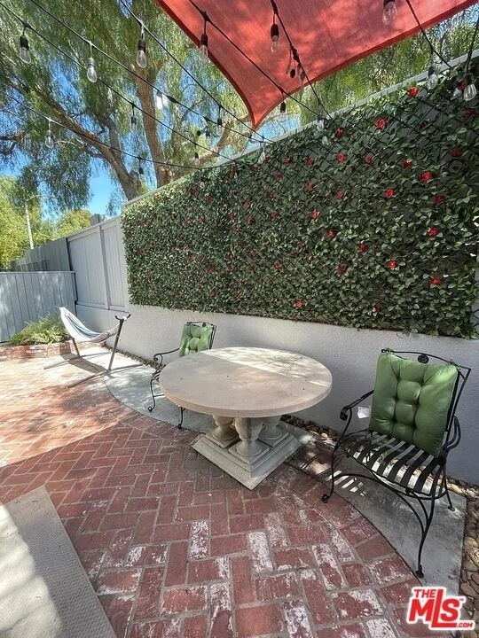 1706 Freeport Terrace - Photo 12