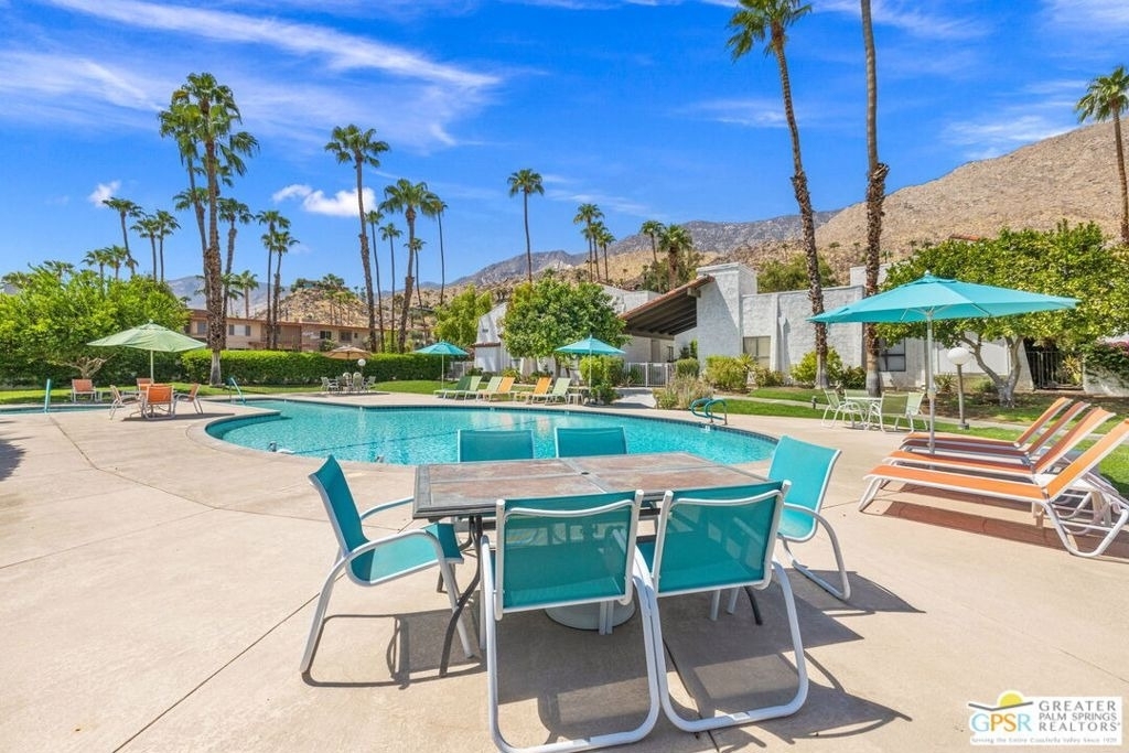 2230 S Palm Canyon Drive - Photo 36
