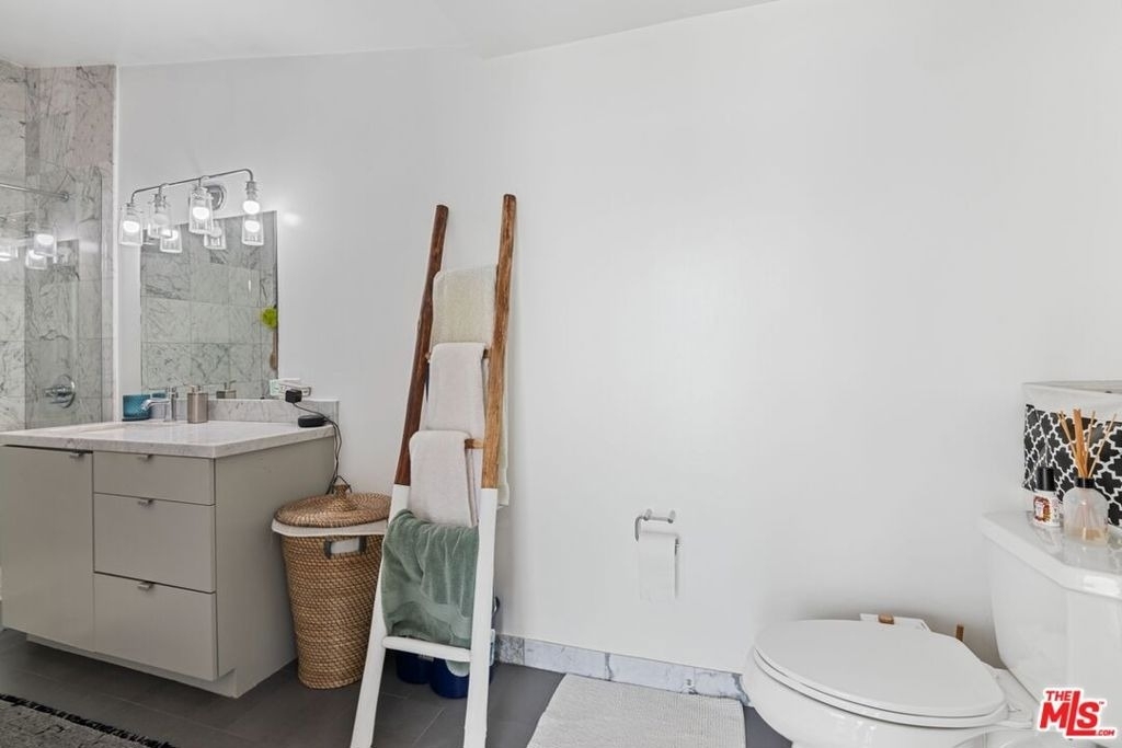 700 Main Street - Photo 11