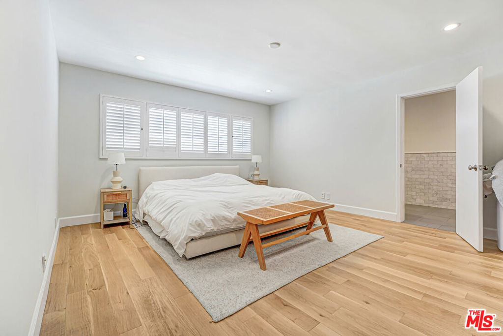 339 N Oakhurst Drive - Photo 5