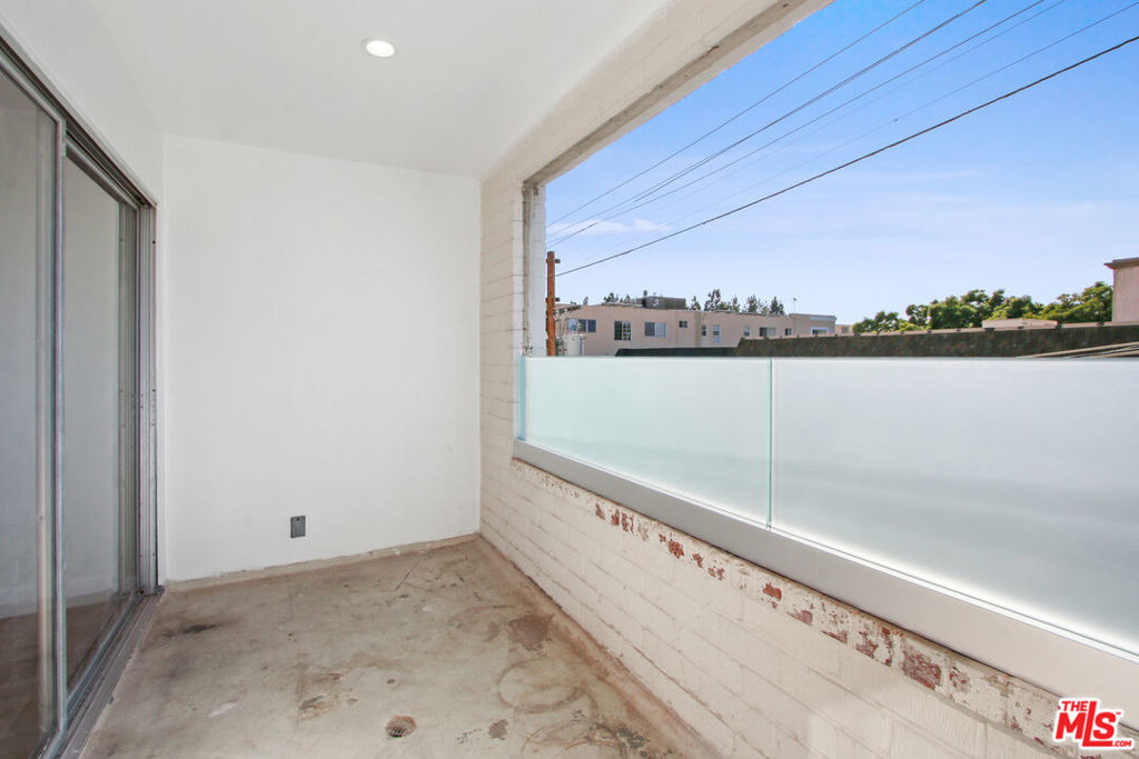 339 N Oakhurst Drive - Photo 13