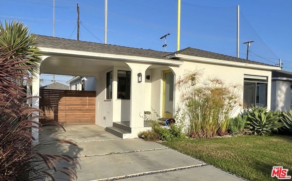 3865 Lyceum Avenue - Photo 0