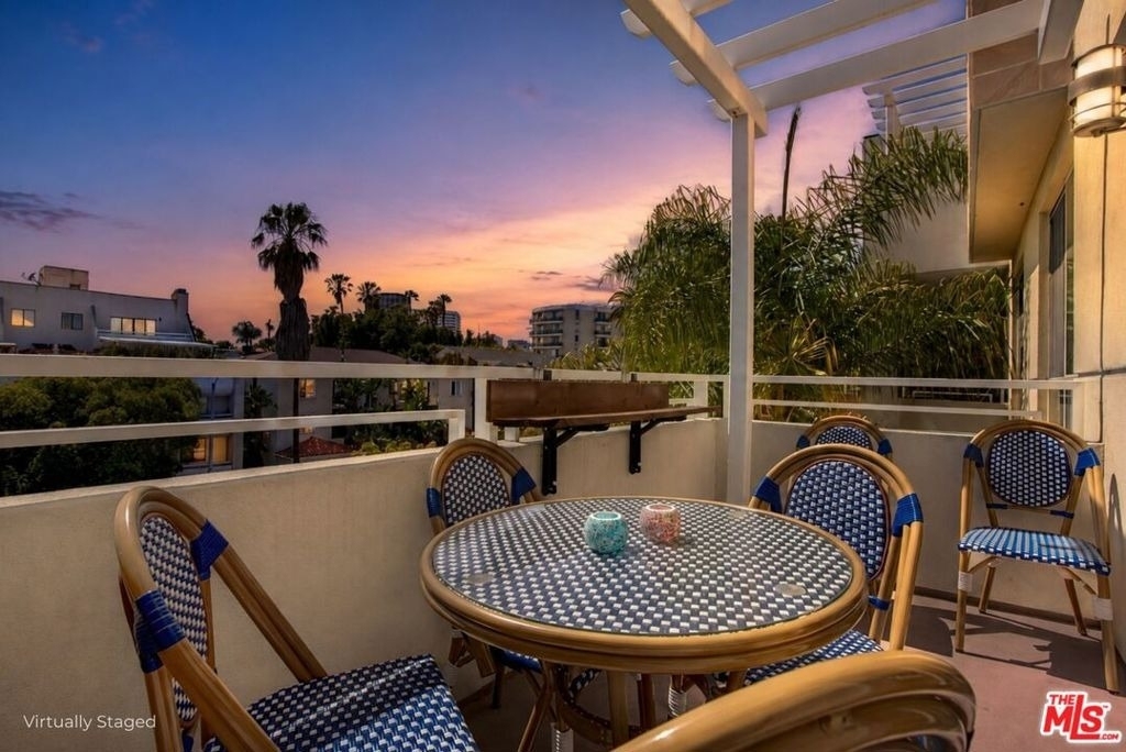 1430 S Beverly Glen Boulevard - Photo 16