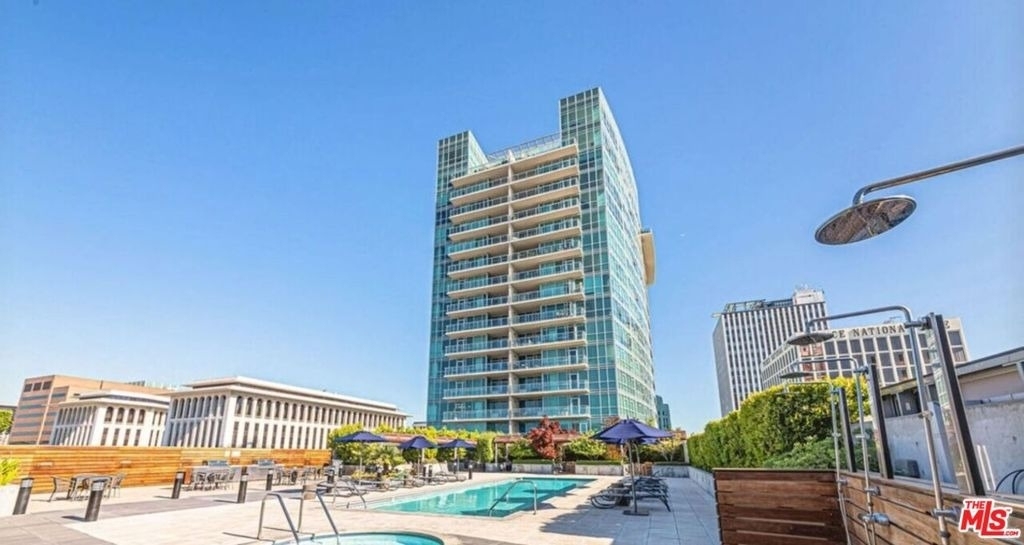 3785 Wilshire Boulevard - Photo 0