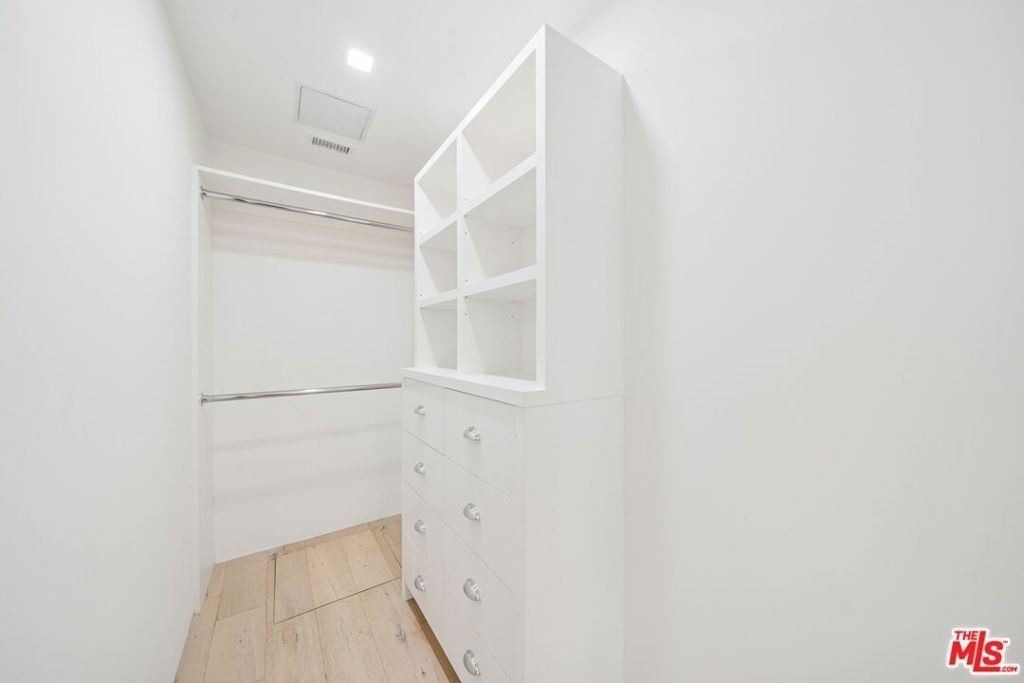 633 Palms Boulevard - Photo 16