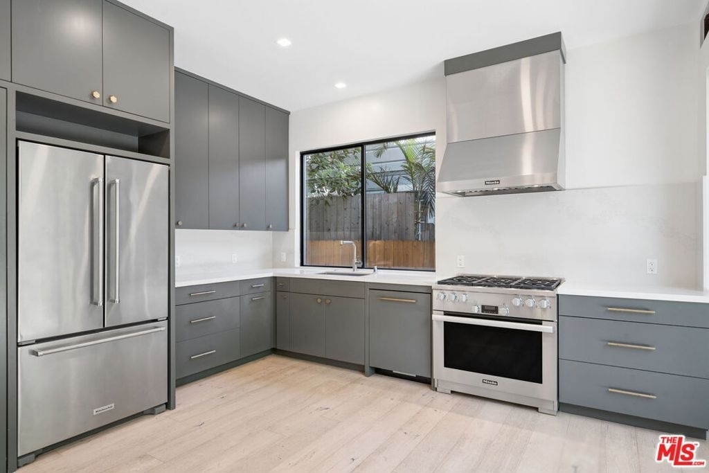 633 Palms Boulevard - Photo 4