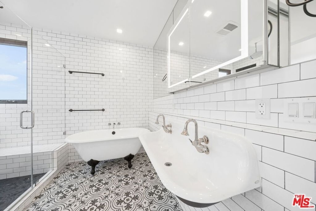 633 Palms Boulevard - Photo 24