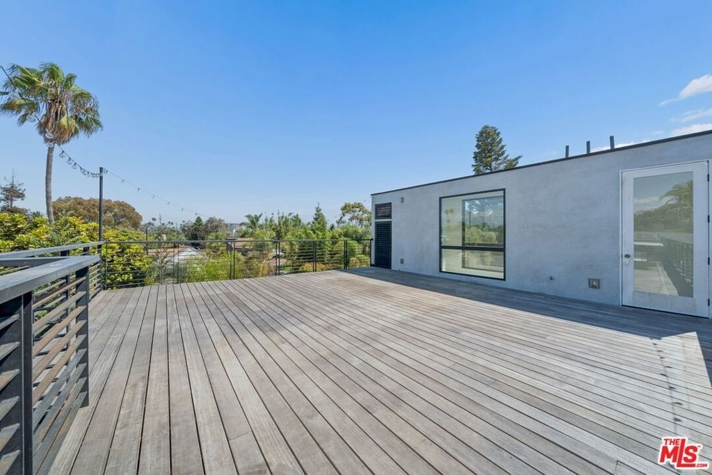 633 Palms Boulevard - Photo 31