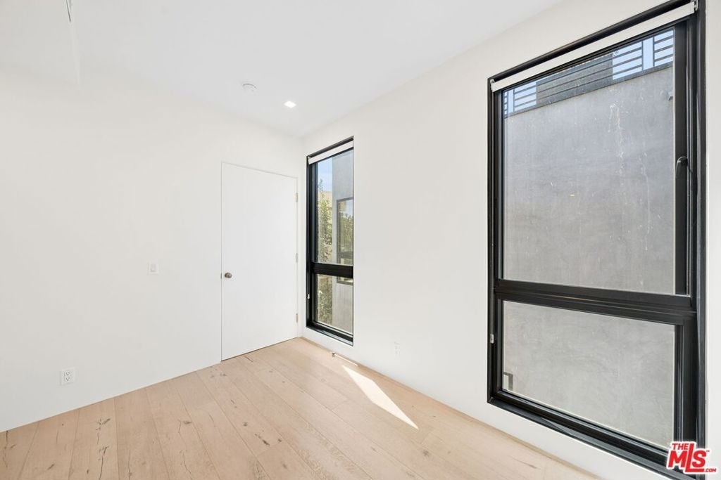 633 Palms Boulevard - Photo 27