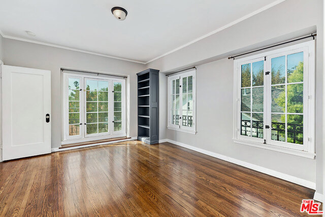 214 S Medio Drive - Photo 19
