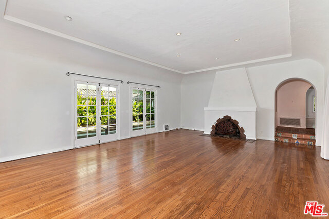 214 S Medio Drive - Photo 6
