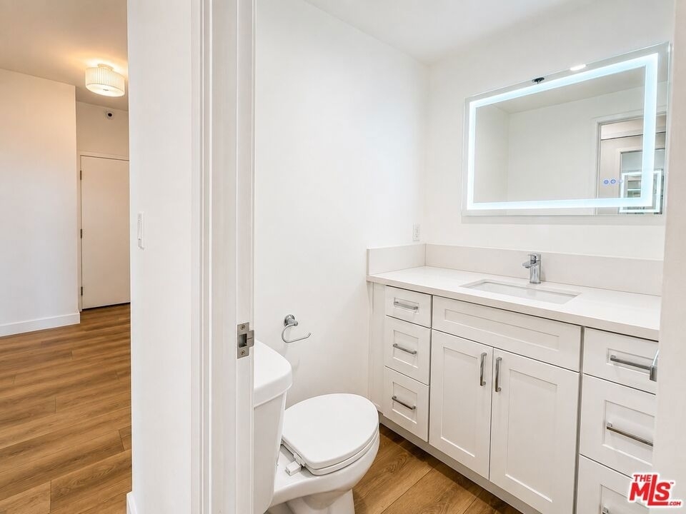 10390 Wilshire Boulevard - Photo 8