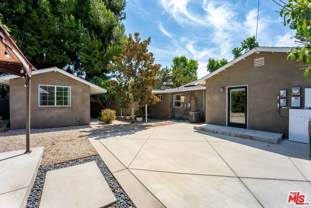4415 W Woodland Avenue - Photo 20